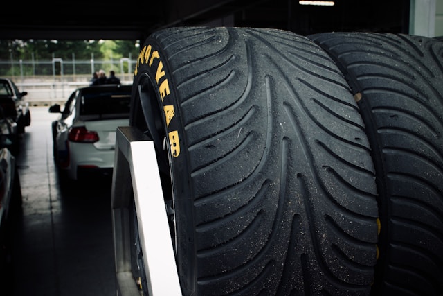 Tyre Rotation In Mitchell