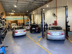 Asian Auto Repair & Tyres Mitchell place picture