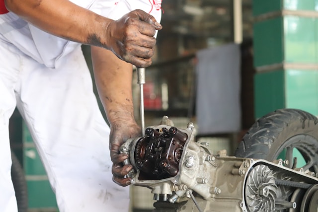 Clutch Repairs in Mitchell